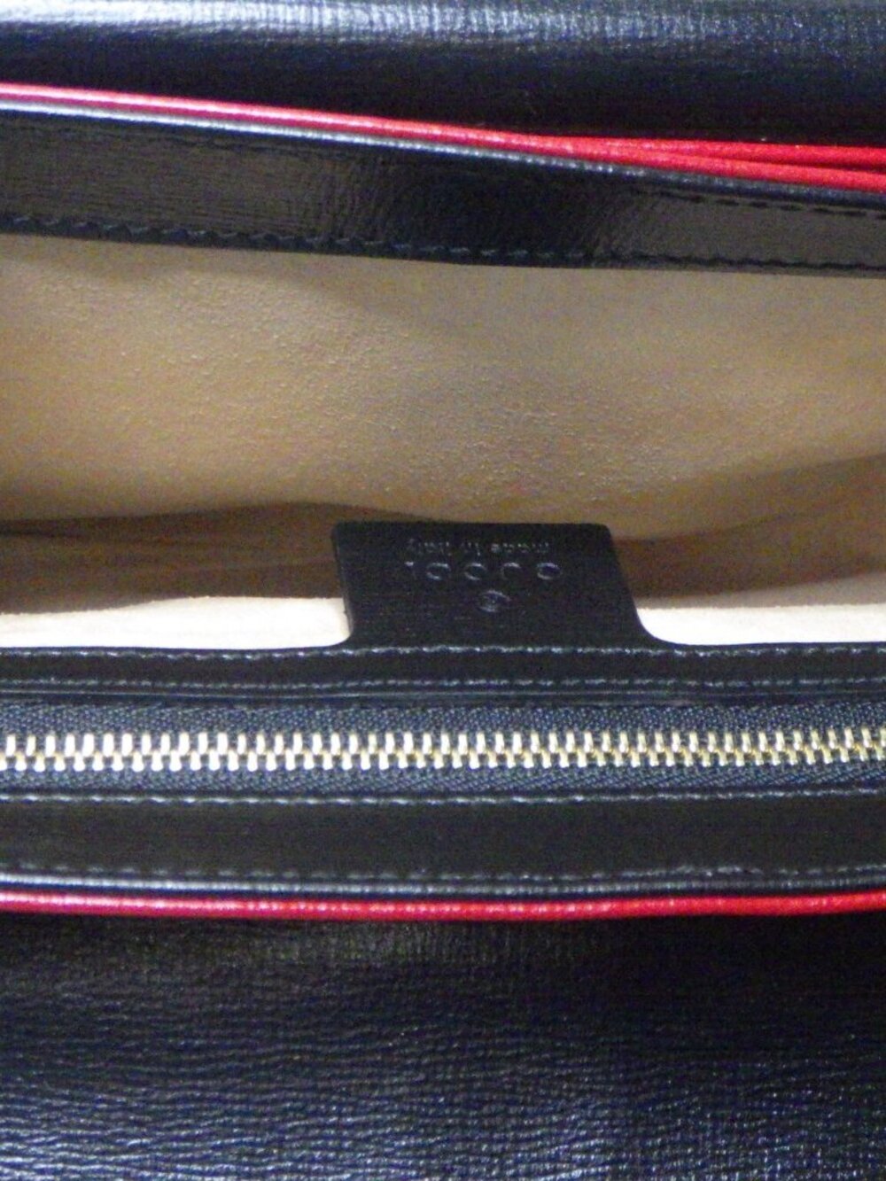 Gucci Bag - Picture 11 of 13